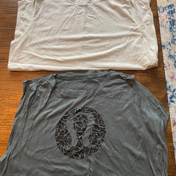 Lululemon tanks - Picture 9 of 9